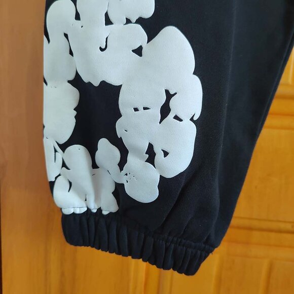 Denim Tears Black Sweatpants - Picture 6 of 11